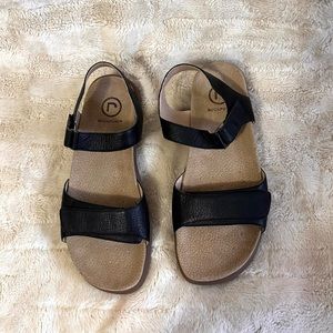 Rockport Black and Tan Sandals